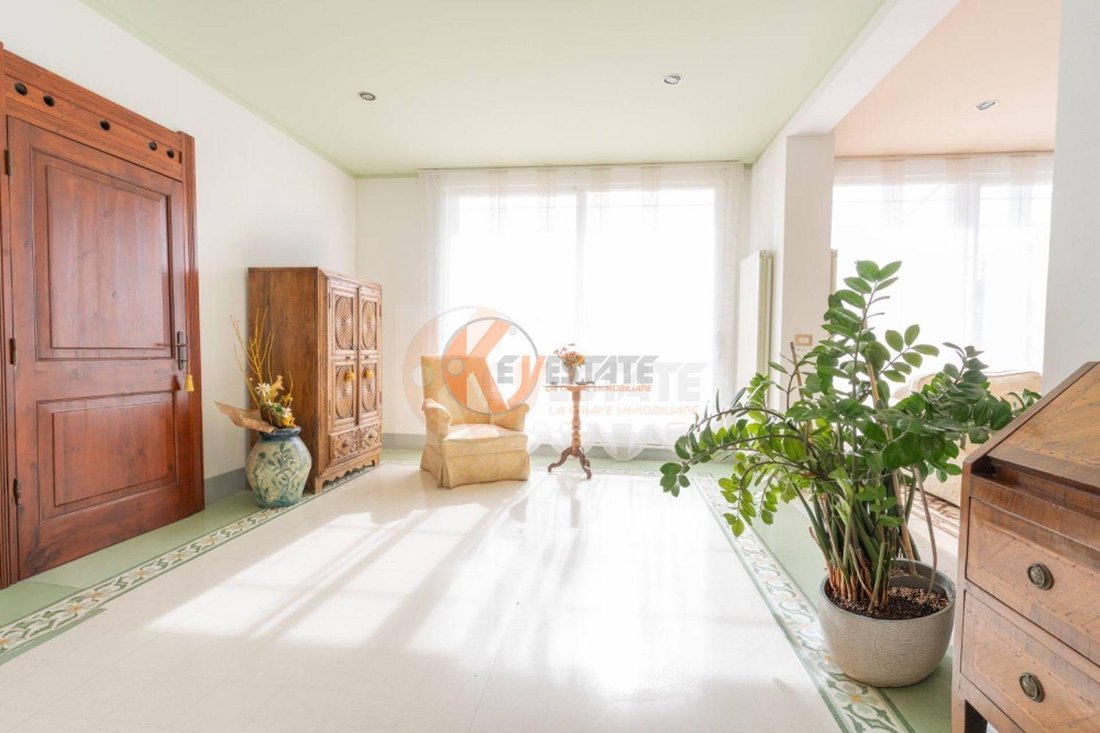 Apartment in Historic Center, Sassari, Sardinia 4 - 17703337