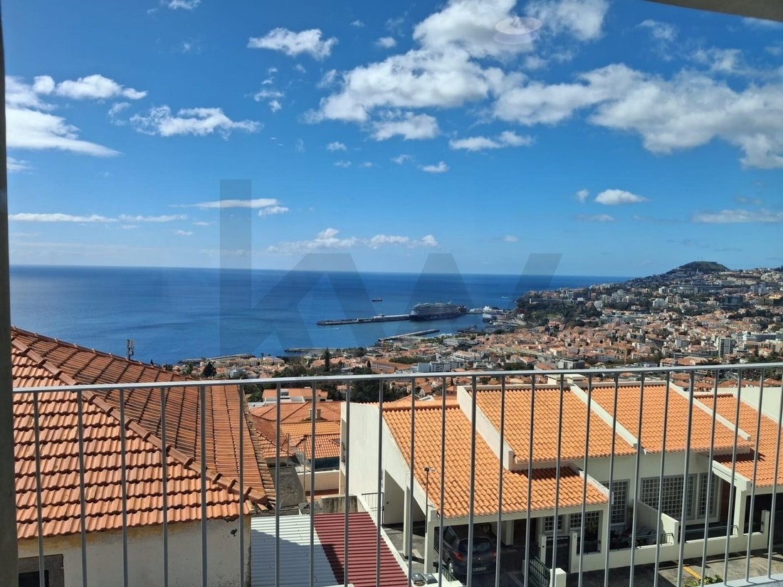 Apartment in Santa Maria Maior, Madeira, Portugal 3 - 17705368