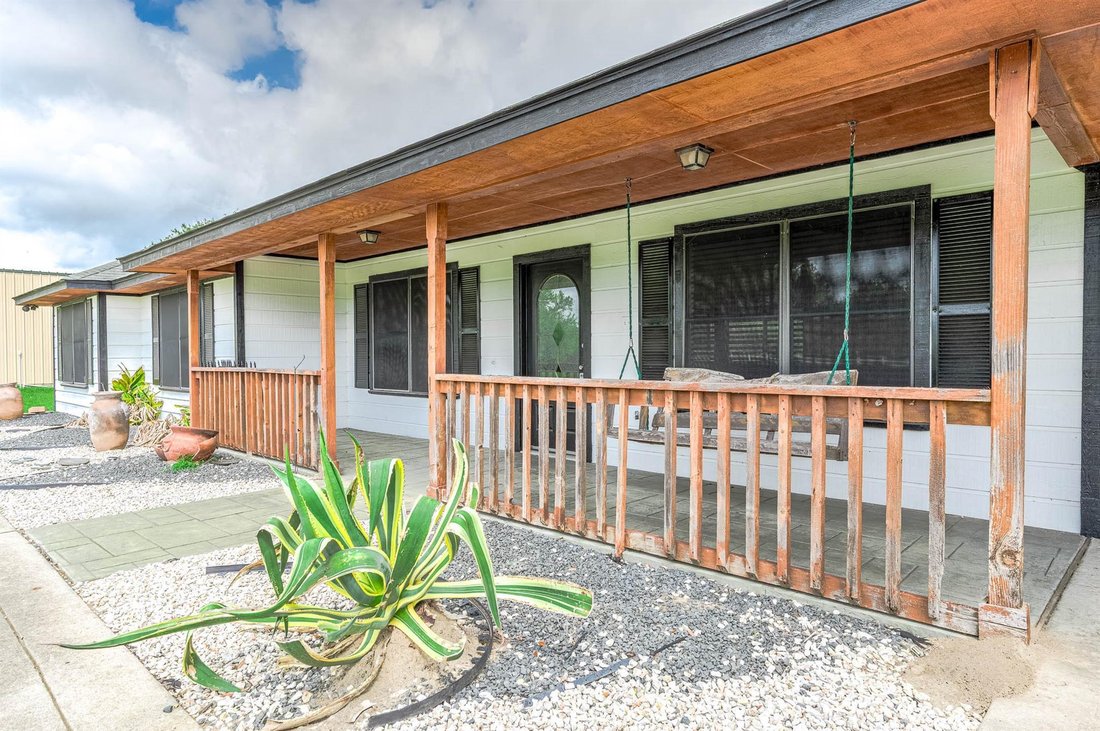 House in Alvin, Texas, United States 5 - 17707958