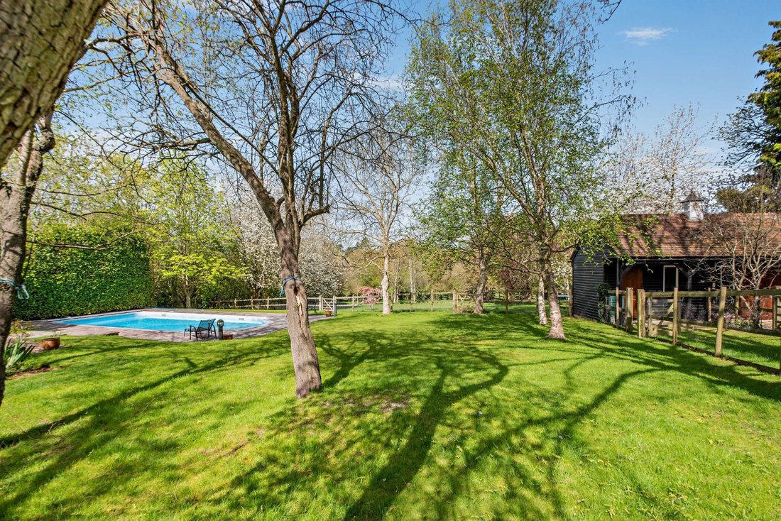 House in Goring, England 4 - 17704671