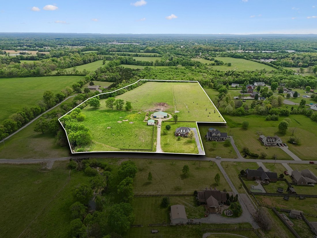 House in Chapel Hill, Tennessee, United States 2 - 17683633