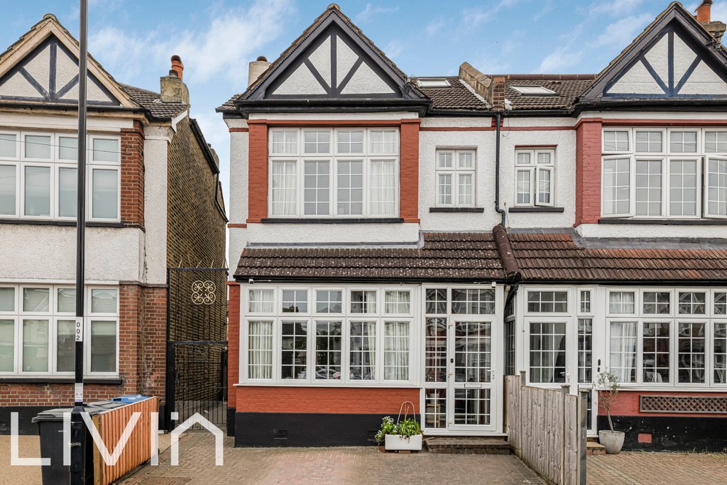 House in Waddon, London Borough of Croydon, England 1 - 17703707