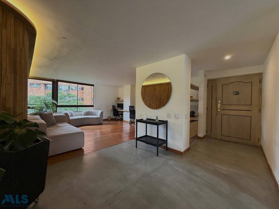 Apartment in Medellín, Antioquia, Colombia 3 - 17710797