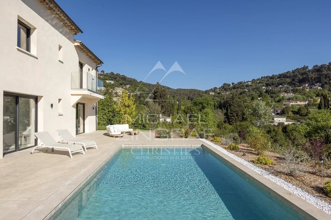 Villa in Saint-Paul-de-Vence, Provence-Alpes-Côte d'Azur, France 2 - 17703282