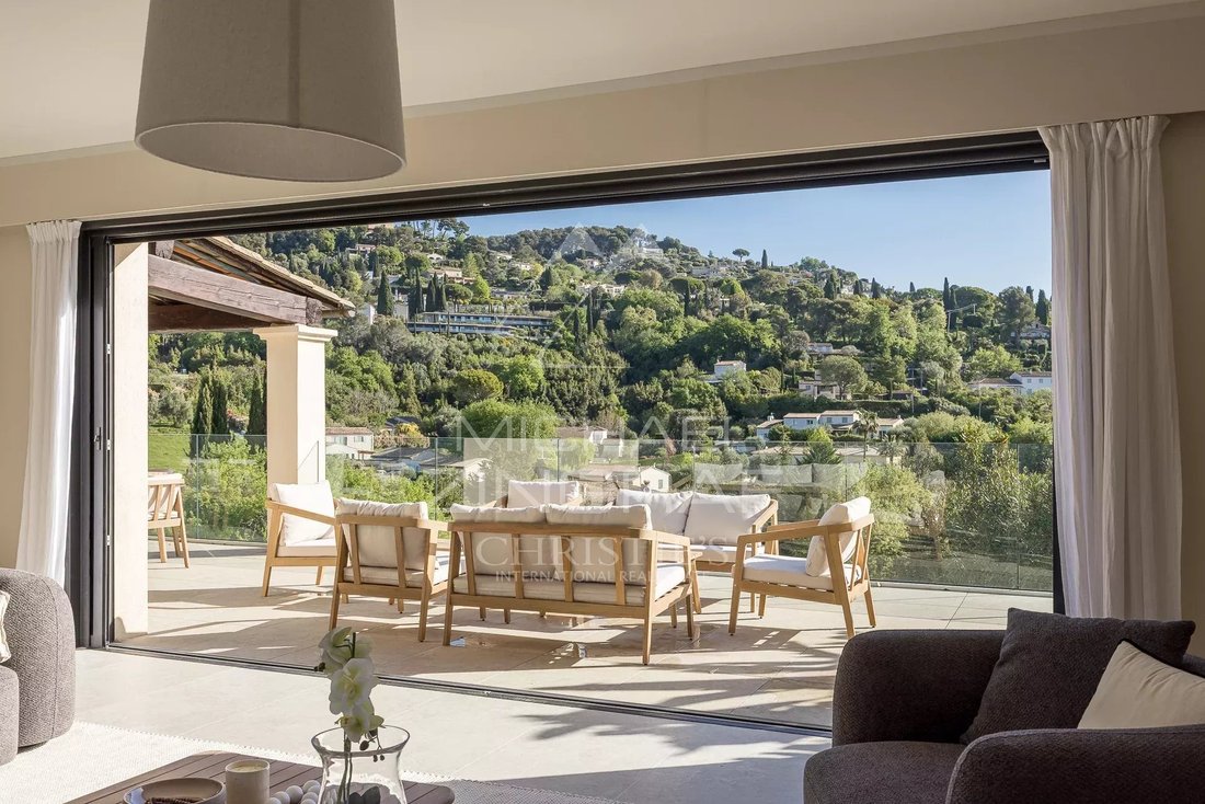 Villa in Saint-Paul-de-Vence, Provence-Alpes-Côte d'Azur, France 1 - 17703282