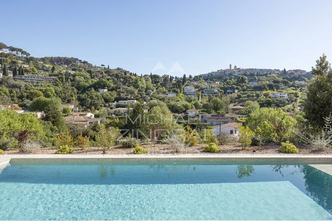 Villa in Saint-Paul-de-Vence, Provence-Alpes-Côte d'Azur, France 4 - 17703282