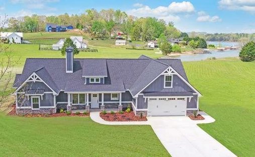 House in Hiawassee, Georgia, United States 1