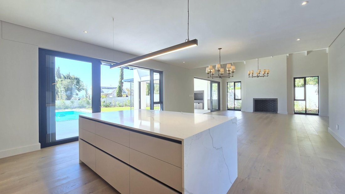 House in East-Rural, Cape Town, South Africa 4 - 17708756