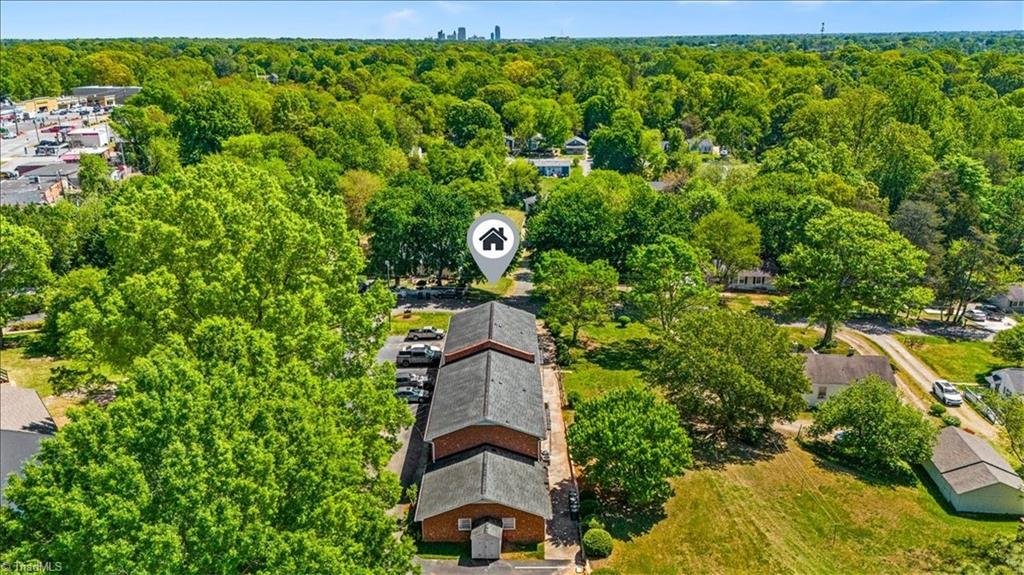 Apartment in Winston-Salem, North Carolina, United States 2 - 17706307