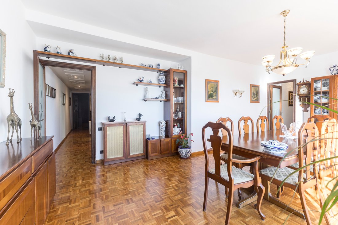 Apartment in Eixample, Barcelona, Spain 3 - 17708578