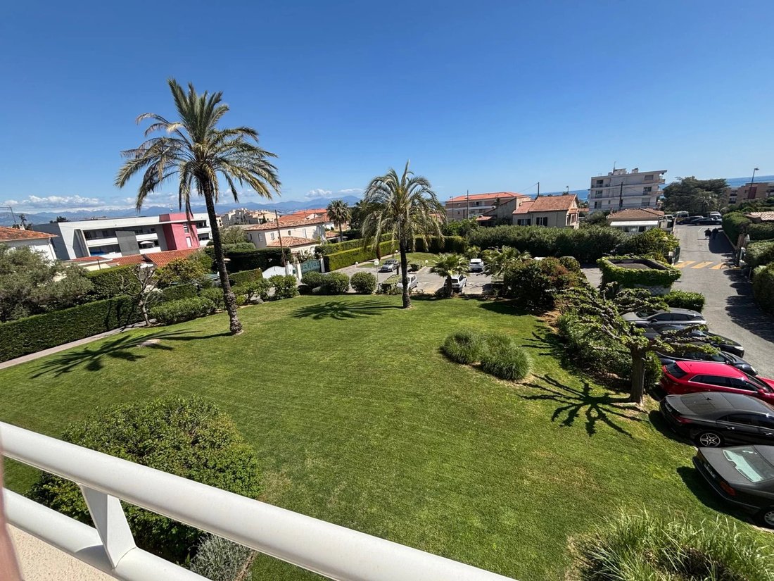Apartment in Azurville-Val Claret, Antibes, France 4 - 17687900