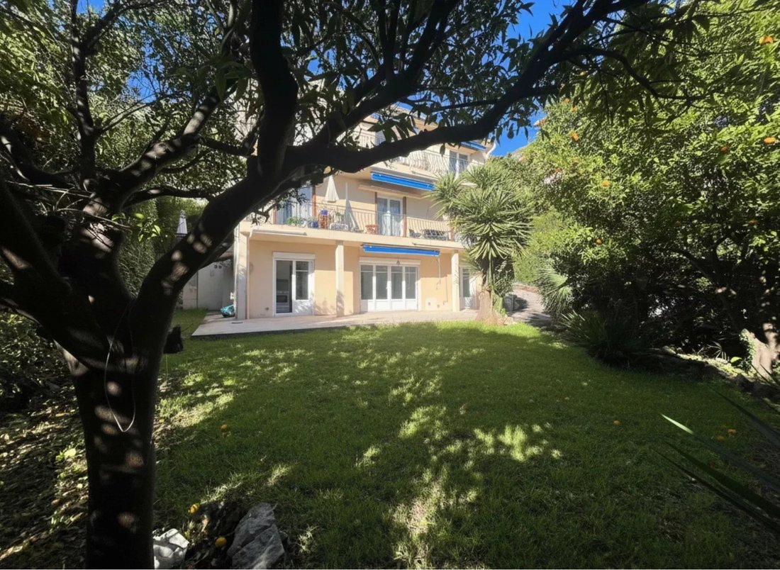 Appartement à Èze, Provence-Alpes-Côte d'Azur, France 1 - 16746226