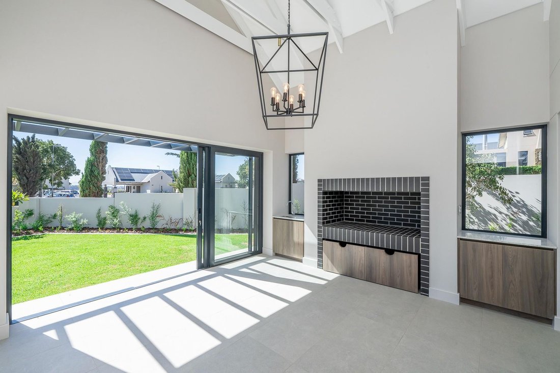 House in East-Rural, Cape Town, South Africa 5 - 17708756