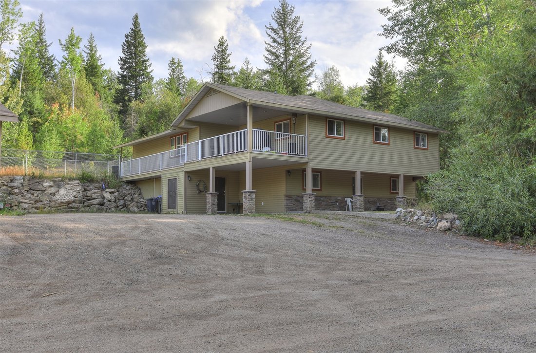 House in West Kelowna, British Columbia, Canada 2 - 16716619
