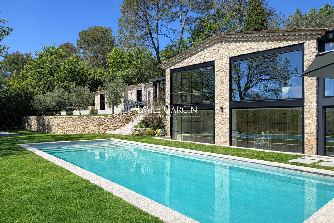 Villa in Valbonne, Provence-Alpes-Côte d'Azur, France 2 - 17708518