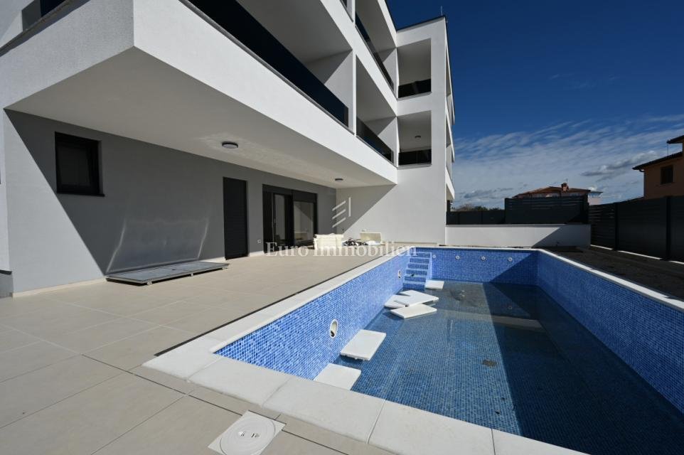 Appartement à Novigrad, Istrie, Croatie 1 - 17704032