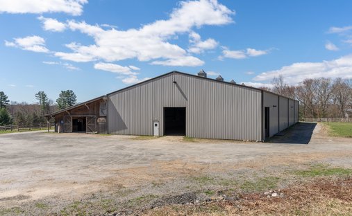 Farm Ranch in Harwinton, Connecticut, United States 1