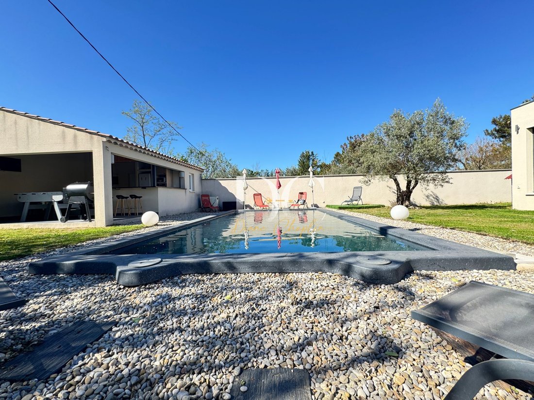 House in Cavaillon, Provence-Alpes-Côte d'Azur, France 2 - 17709777