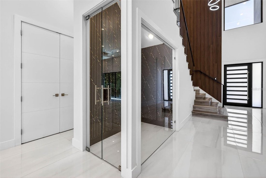 House in Tampa, Florida, United States 5 - 17665505