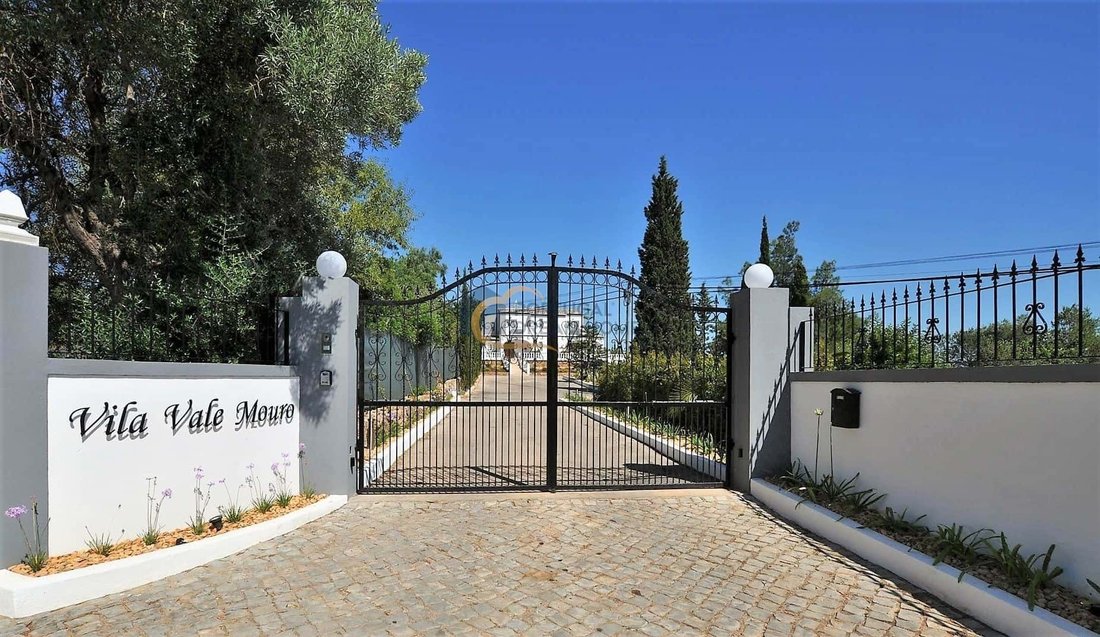 Villa in Estoi, Algarve, Portugal 4 - 17713301
