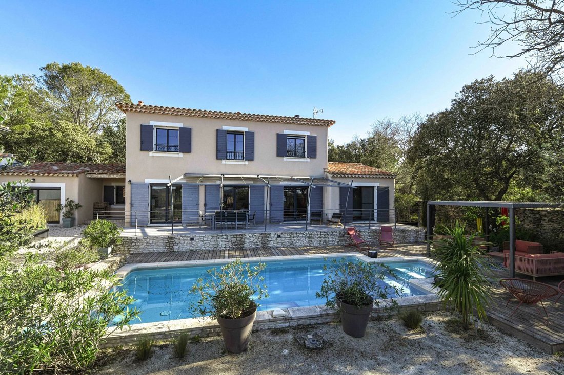 Estate in Uzès, Occitania, France 3 - 17708614