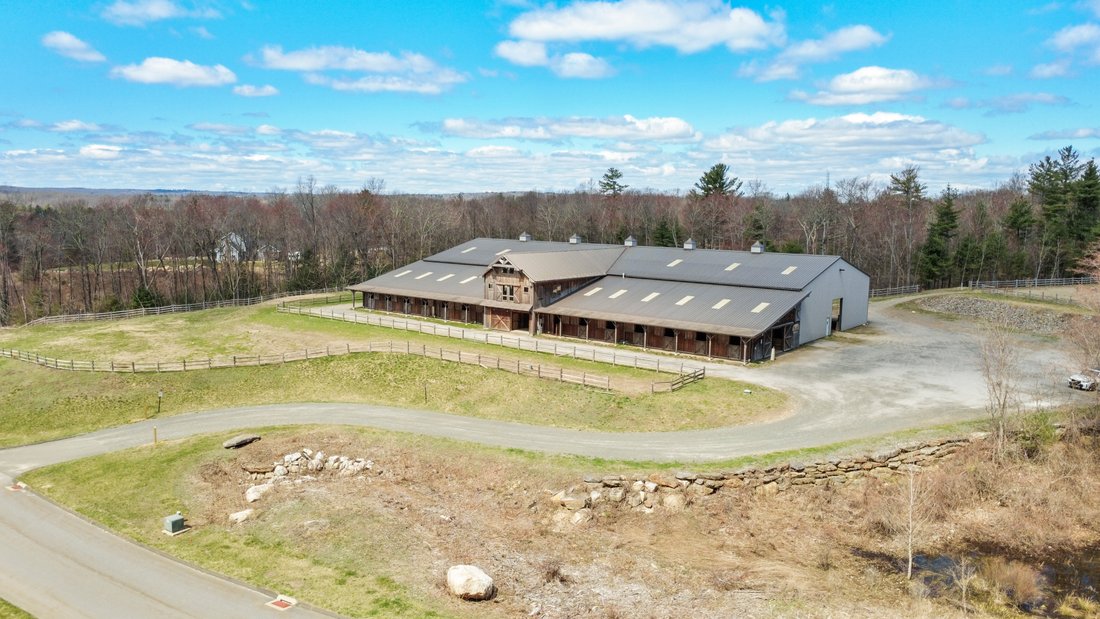 Farm Ranch in Harwinton, Connecticut, United States 3 - 17710751