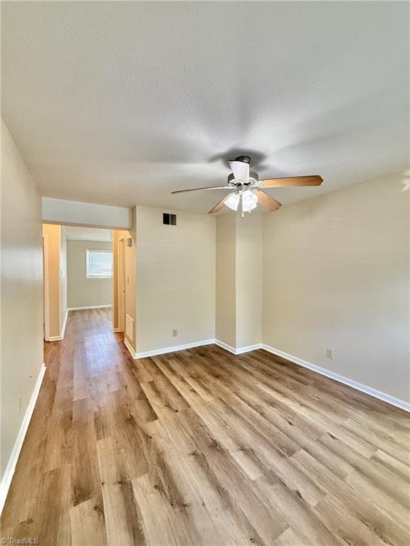 Apartment in Winston-Salem, North Carolina, United States 4 - 17706307