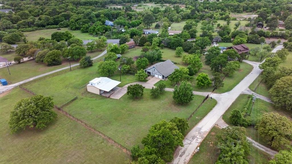 House in Cleburne, Texas, United States 2 - 17708390