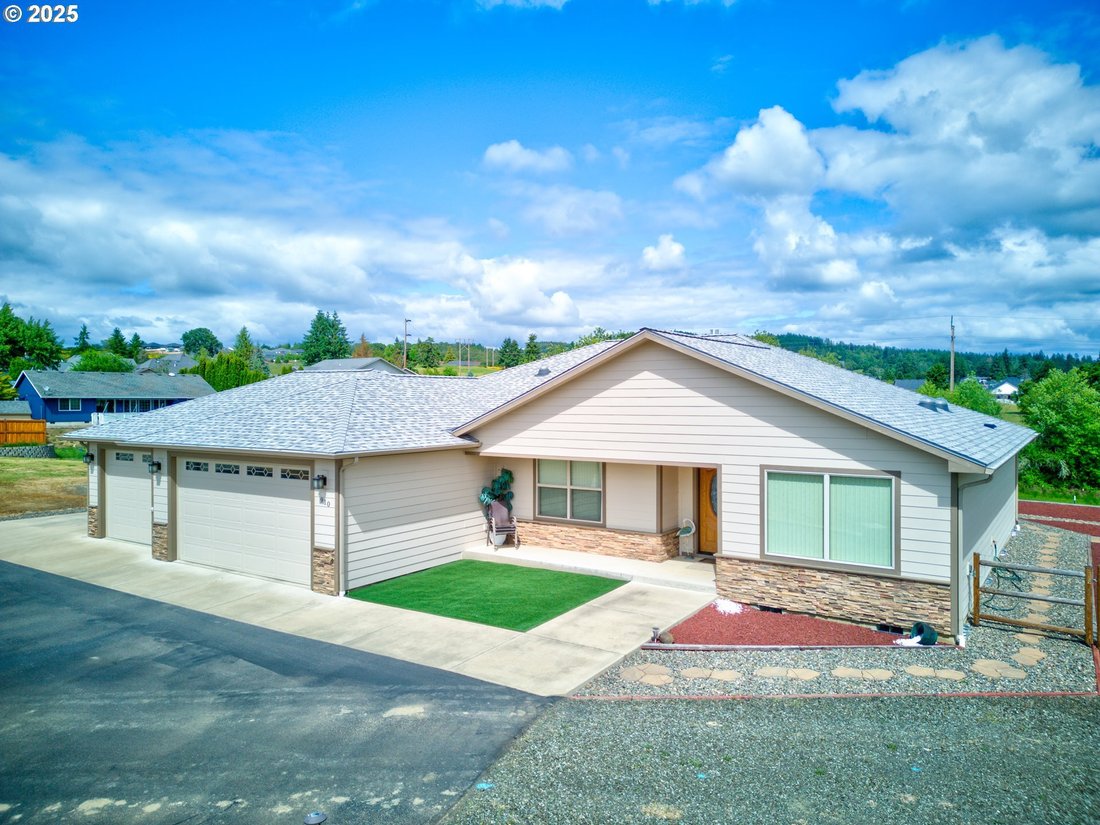House in Sutherlin, Oregon, United States 1 - 17705283