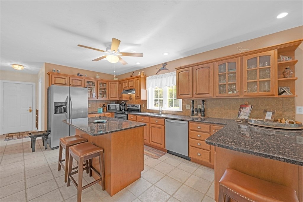 House in North Brookfield, Massachusetts, United States 5 - 17704421