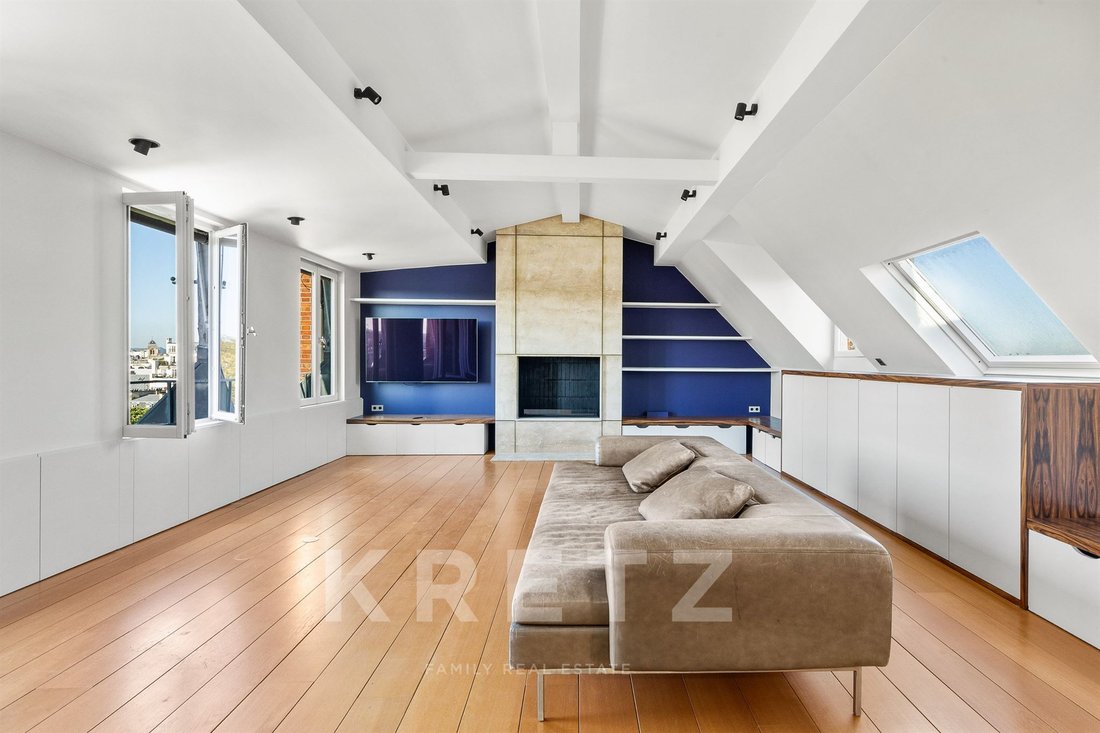 Apartment in Saint Thomas d'Aquin, Paris 7e Arrondissement, Paris 5 - 17704556