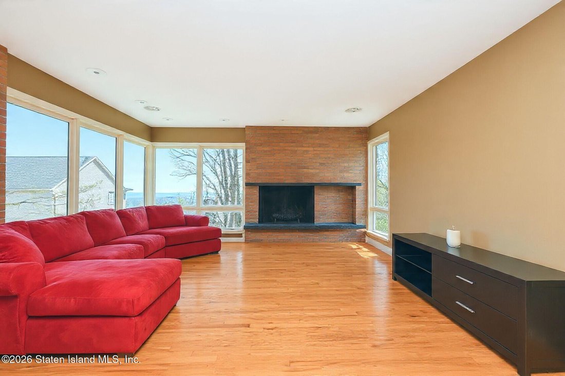 House in New York, New York, United States 5 - 17706417