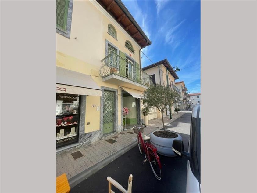 Apartment in Center, Forte dei Marmi, Tuscany 1 - 17712322