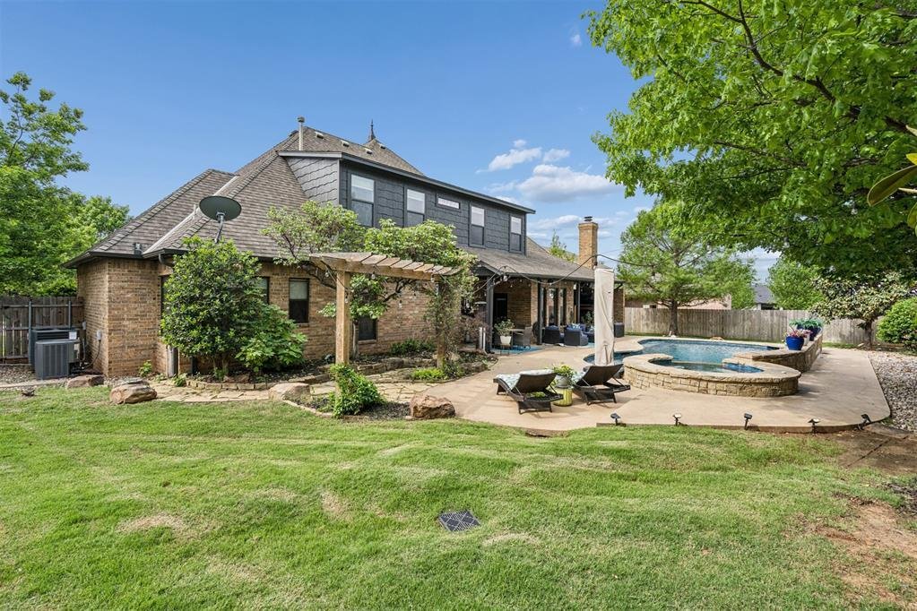 House in Edmond, Oklahoma, United States 4 - 17713117