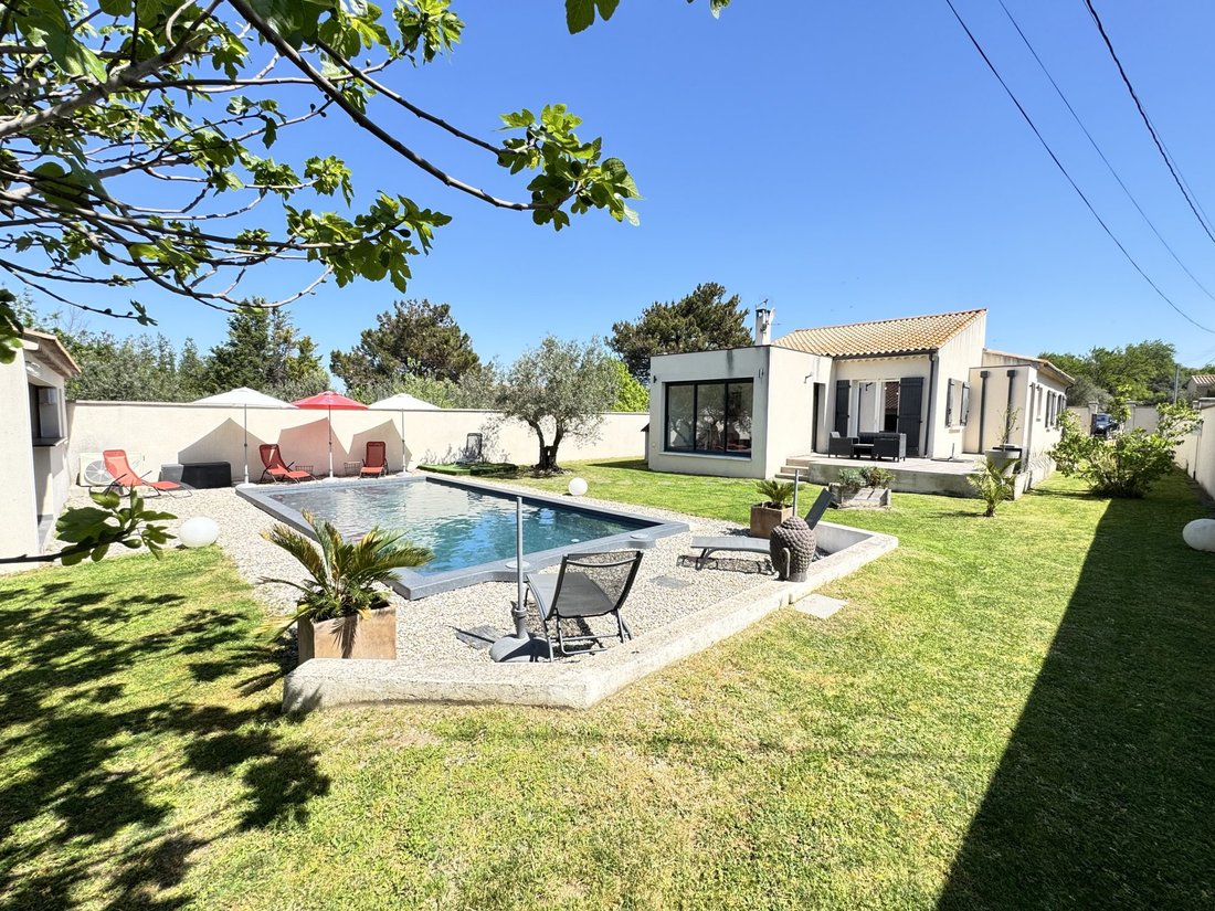 House in Cavaillon, Provence-Alpes-Côte d'Azur, France 1 - 17709777