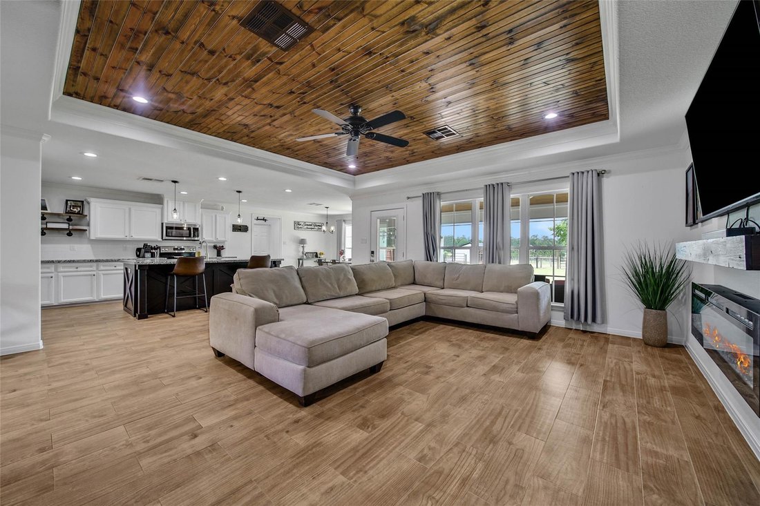 House in Cleveland, Texas, United States 4 - 17707853