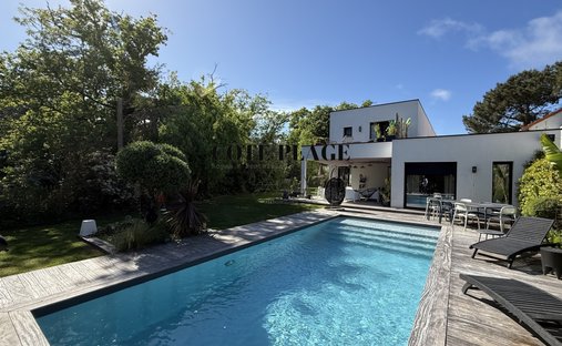House in Pontaillac, Royan, France 1