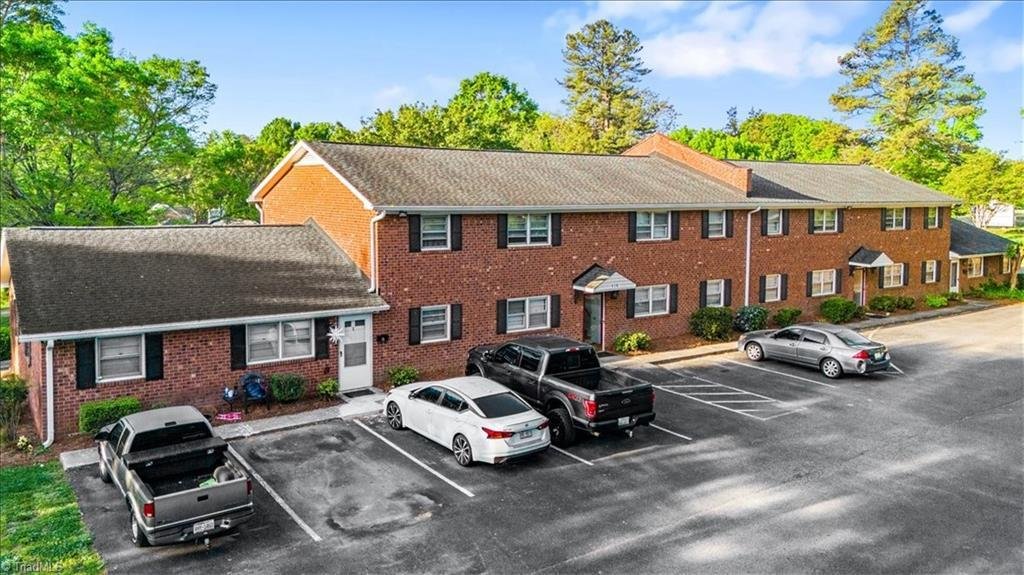 Apartment in Winston-Salem, North Carolina, United States 1 - 17706307