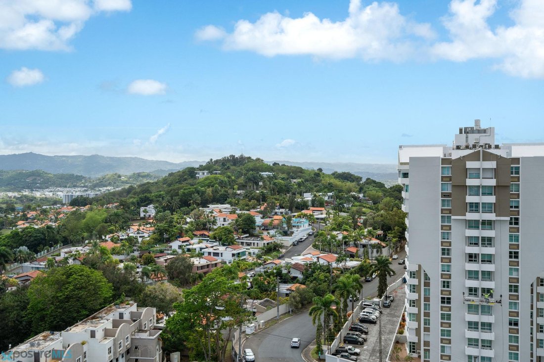 Apartment in Guaynabo, Guaynabo, Puerto Rico 1 - 17705027