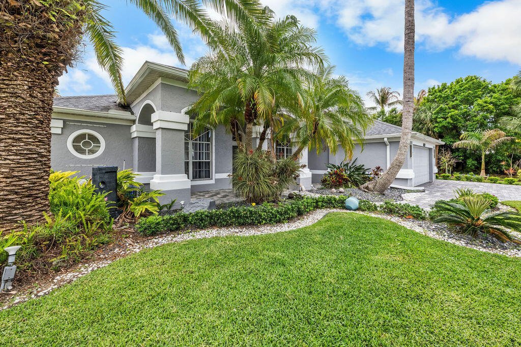 House in Jensen Beach, Florida, United States 4 - 17706935