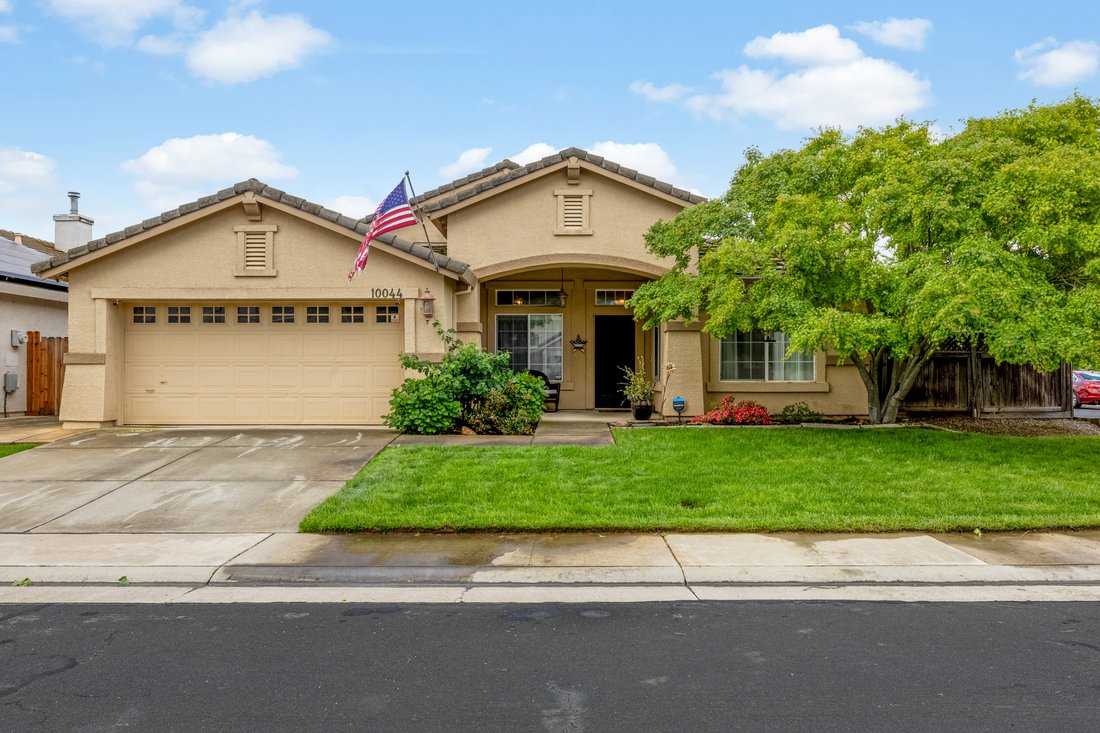 House in Elk Grove, California, United States 1 - 17704965