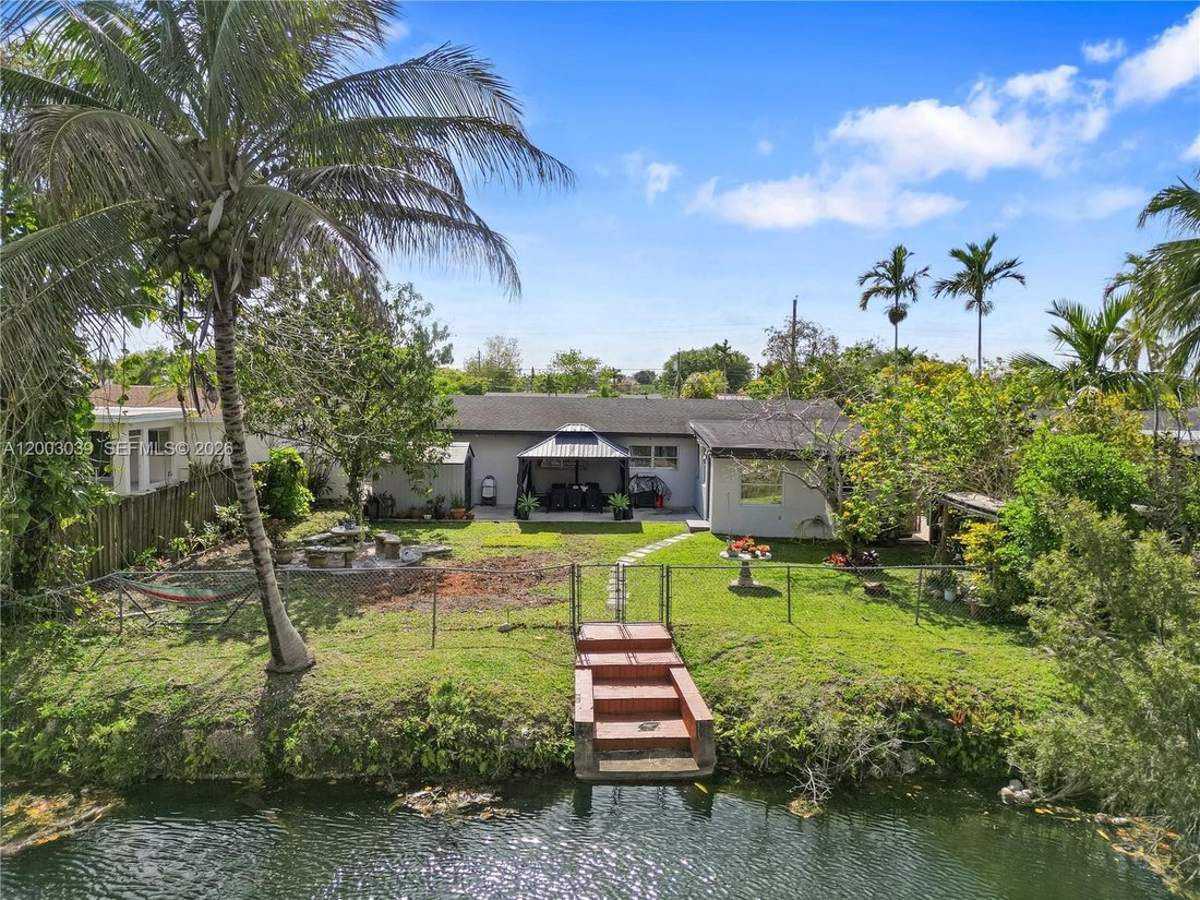 House in Miami, Florida, United States 3 - 17706851
