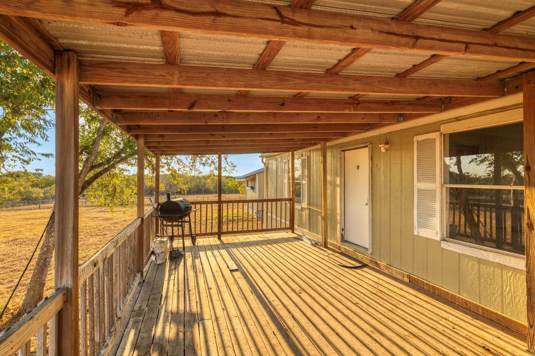 Lockhart, Texas, United States 2 - 17707803