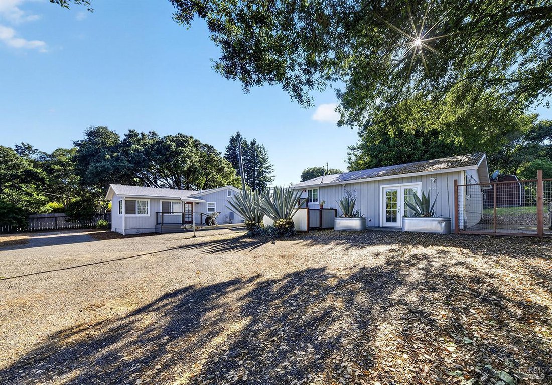 House in Penngrove, California, United States 3 - 17711855