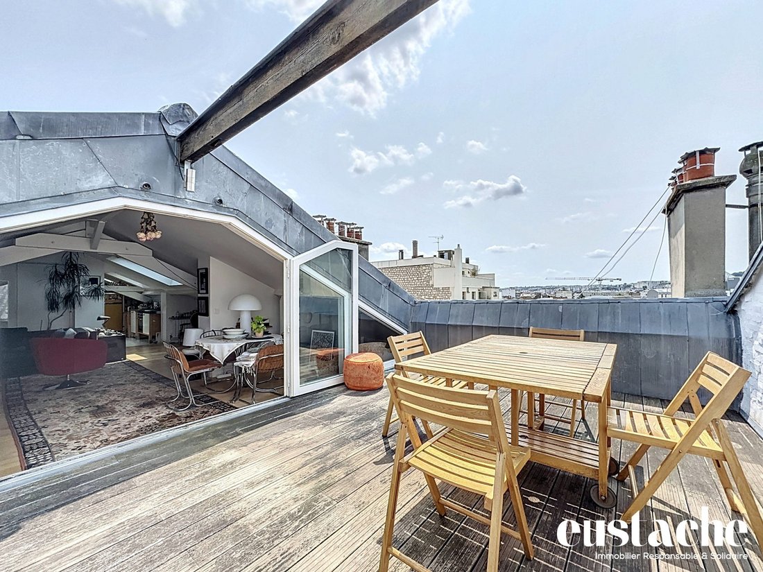 Apartment in Puteaux, Ile-de-France, France 1 - 17709903