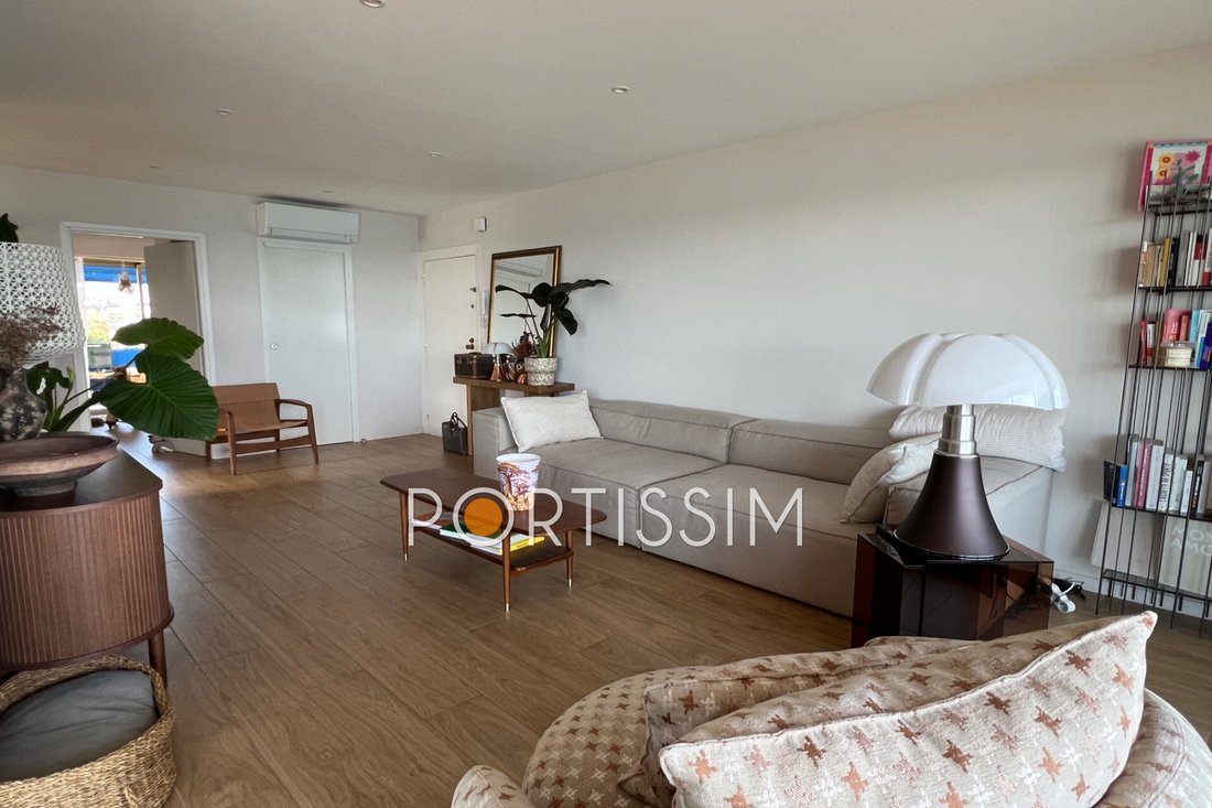 Apartment in Val de Cagne-Colline Route de Vence, Cagnes-sur-Mer, France 2 - 17710973