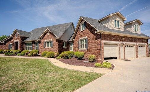 House in Moulton, Alabama, United States 1