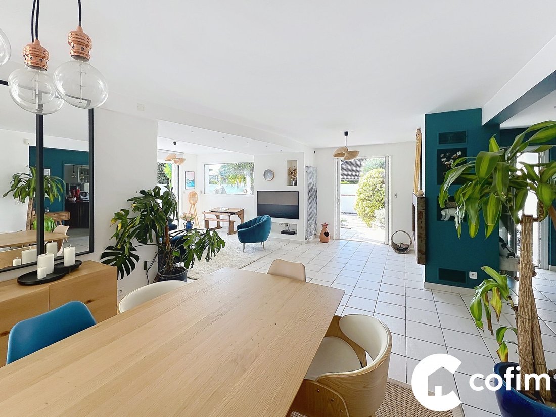 Villa a Bourg, Lons, Francia 2 - 17709967