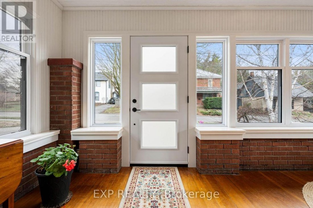 House in Orangeville, Ontario, Canada 4 - 17710843