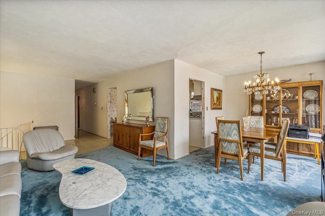 House in New York, New York, United States 2 - 17705057